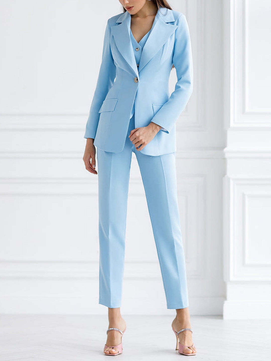 solovedress 3 Piece Light Blue Peak Lapel Single Button Silm Fit Women's Suit