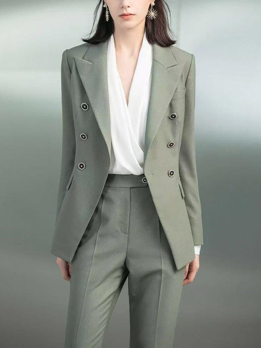 solovedress Sage Green 2 Piece Double Breasted Peak Lapel Women's Suit